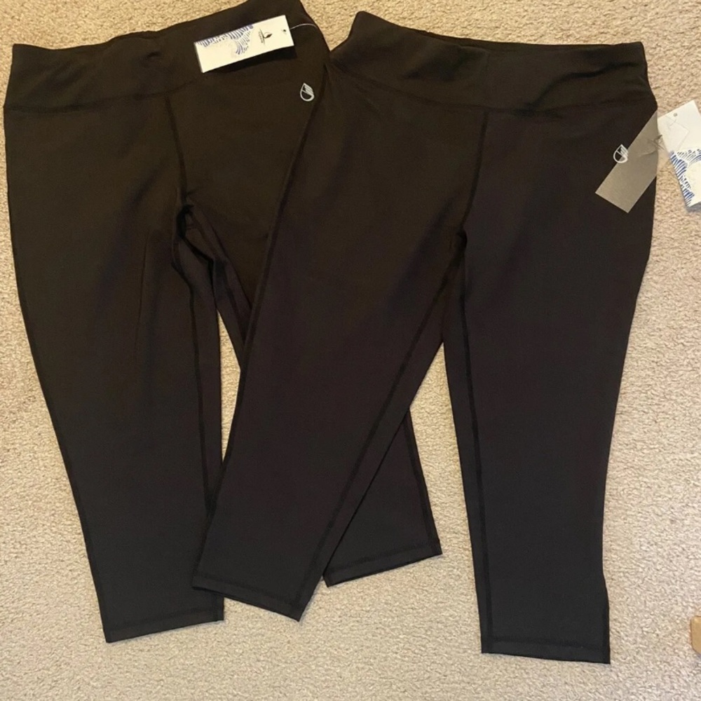 NWT (2) Icy Zone Capris Leggings black high waist compression Large Australia